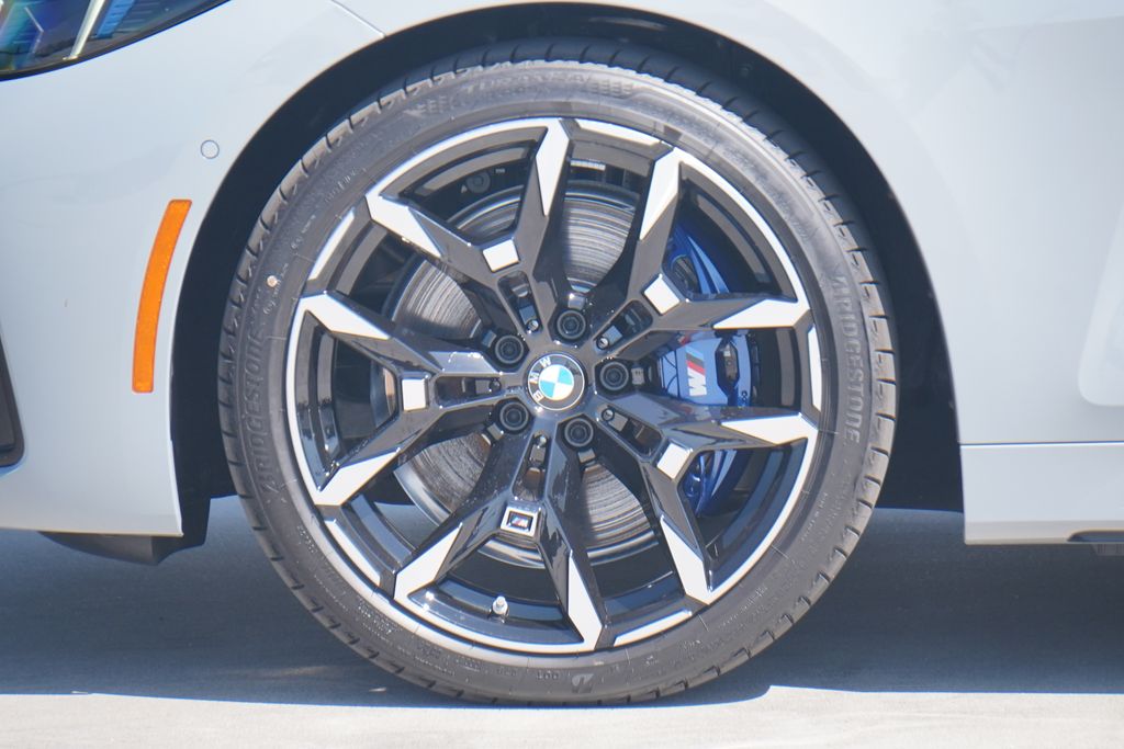 Thumbnail: 2026 BMW 4 Series - 5