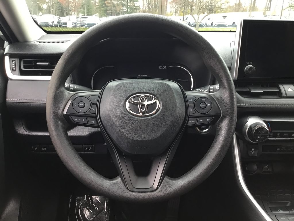 Thumbnail: 2023 Toyota RAV4 - 19