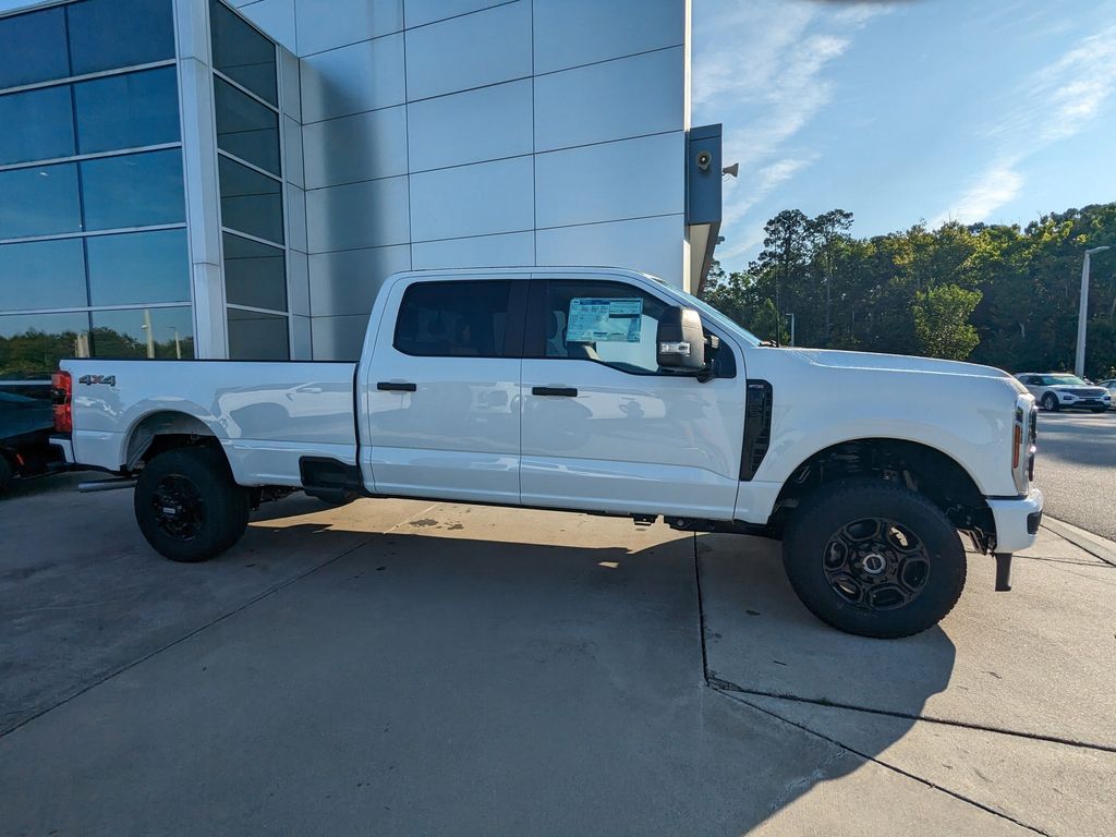 2025 Ford F-250 Super Duty XL