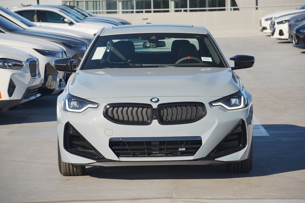 Thumbnail: 2025 BMW 2 Series - 2