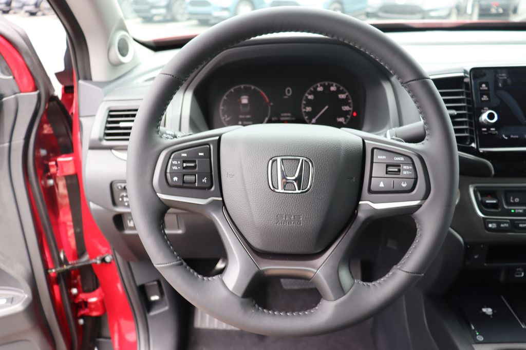 Thumbnail: 2025 Honda Ridgeline - 31