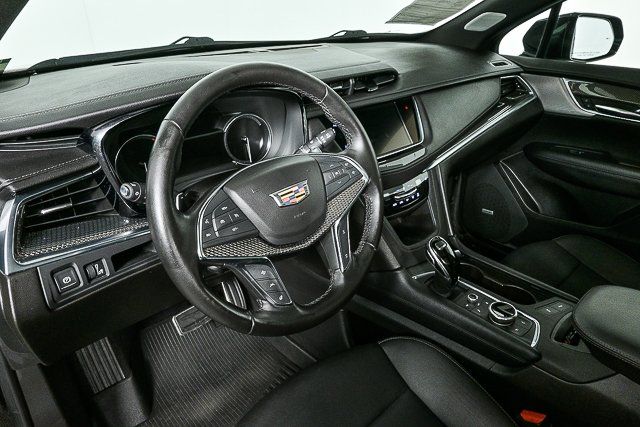 2020 Cadillac XT5 Sport 7