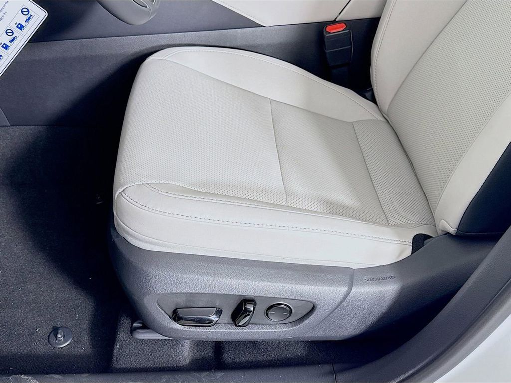 Thumbnail: 2026 Lexus RX - 21