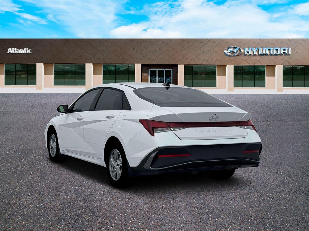 New 2026 Hyundai Elantra Sedan