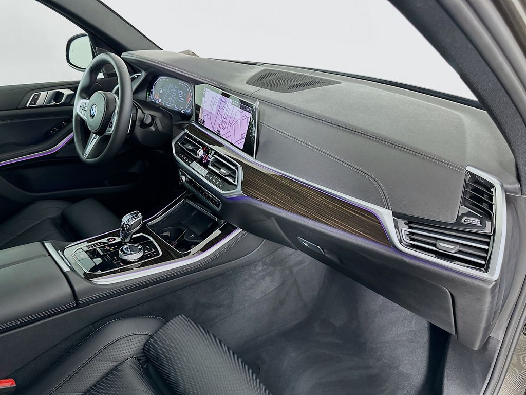 Thumbnail: 2023 BMW X5 - 30