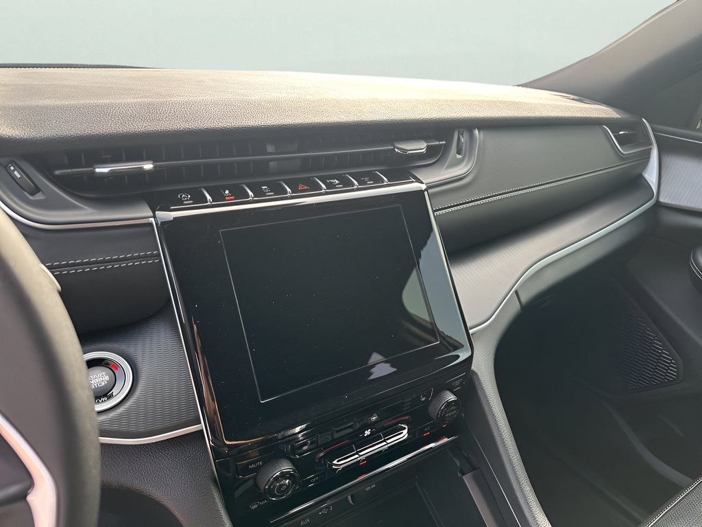 New Car 2025 Jeep Grand Cherokee  For Sale Under $40,000 In Austin, Texas