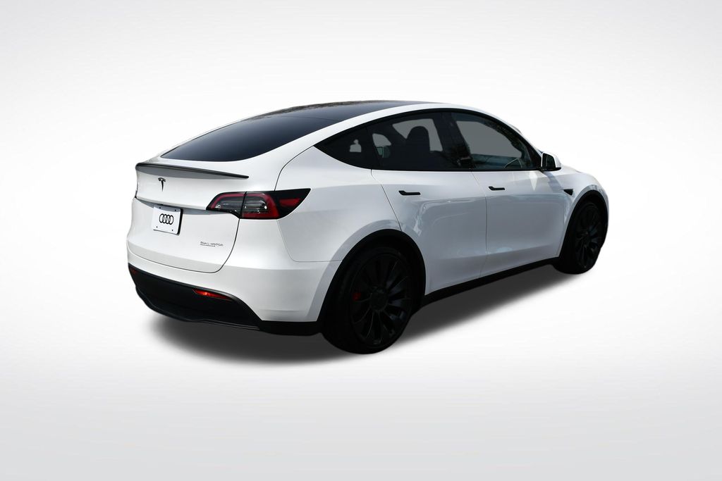 Thumbnail: 2023 Tesla Model Y - 8