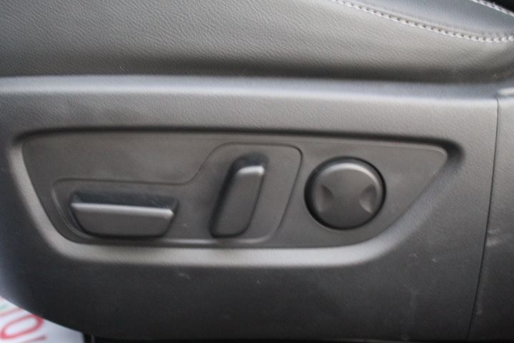 Used Car 2025 Mazda Cx-50  2.5 S Preferred Package For Sale Under $30,000 In Georgetown, Texas