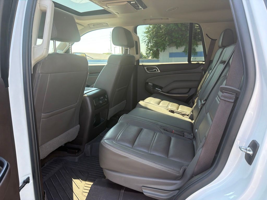 Thumbnail: 2019 GMC Yukon - 19