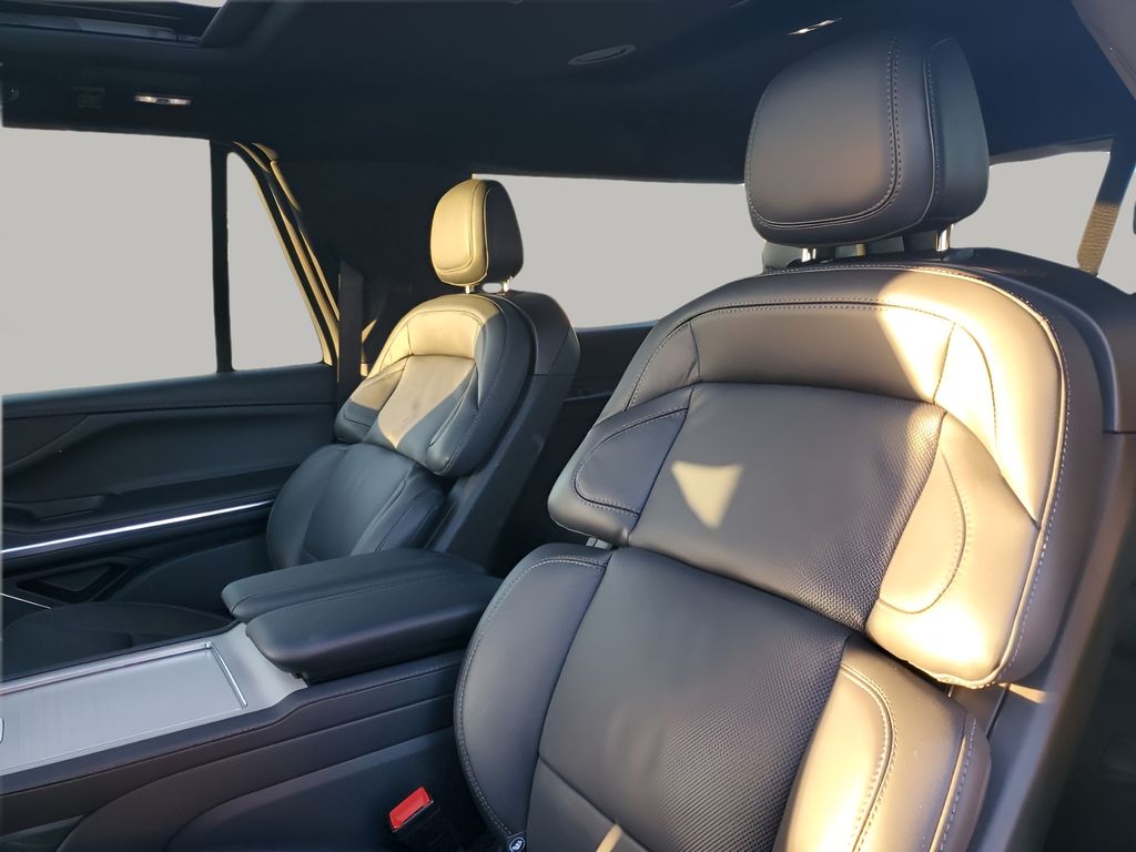 Used Car 2025 Lincoln Navigator L  Reserve For Sale Under $100,000 In Austin, Texas
