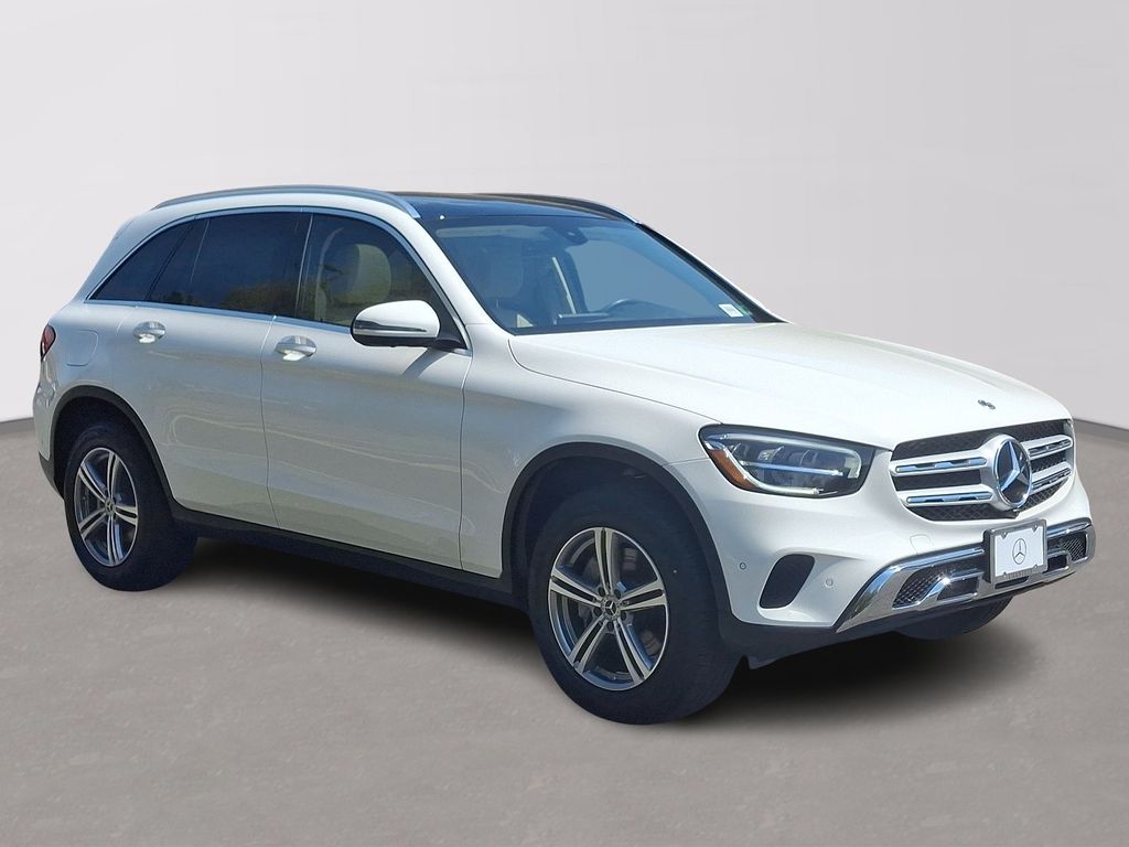 2021 Mercedes-Benz GLC 300 3