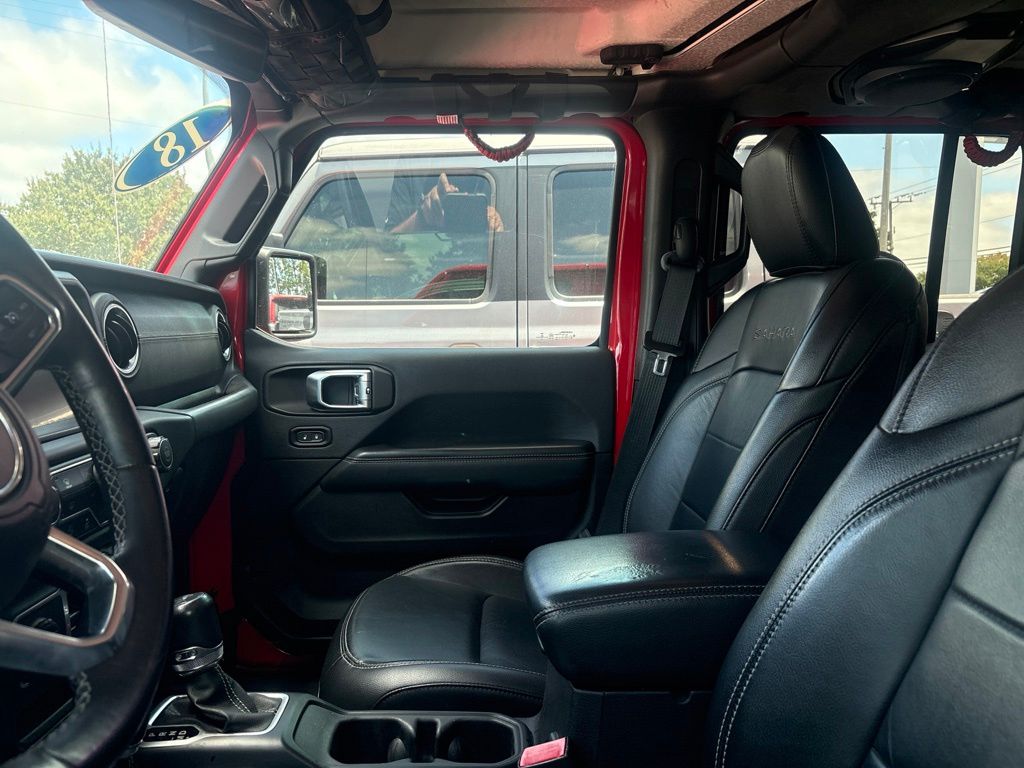 Used 2018 Red Jeep Unlimited Sahara image 14
