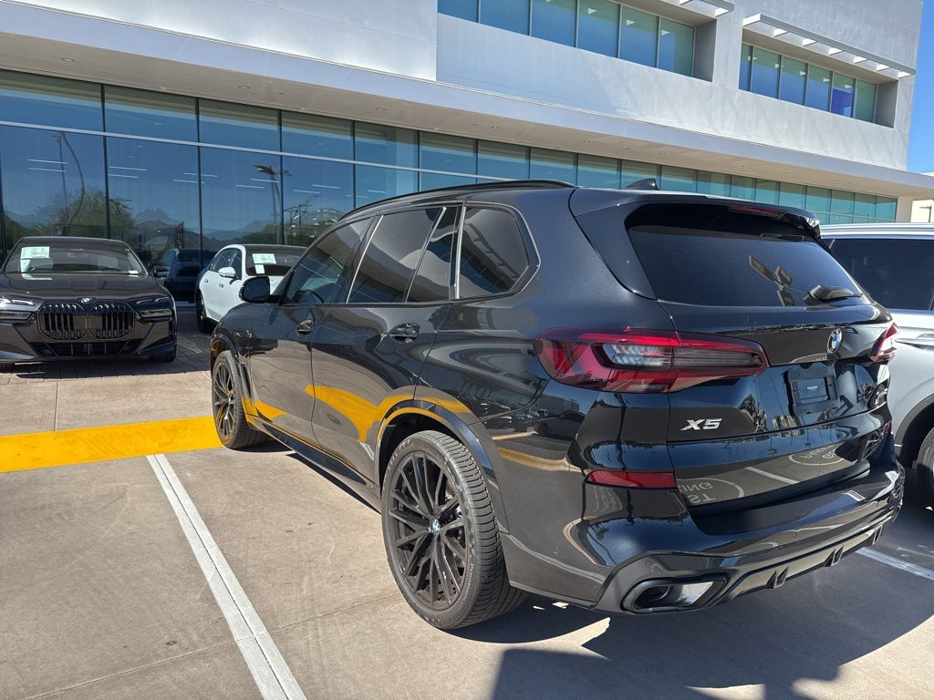 Thumbnail: 2023 BMW X5 - 9