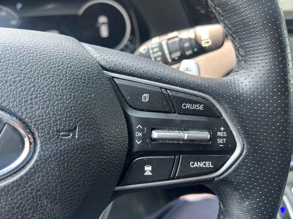 Used 2022 White Hyundai Calligraphy image 10