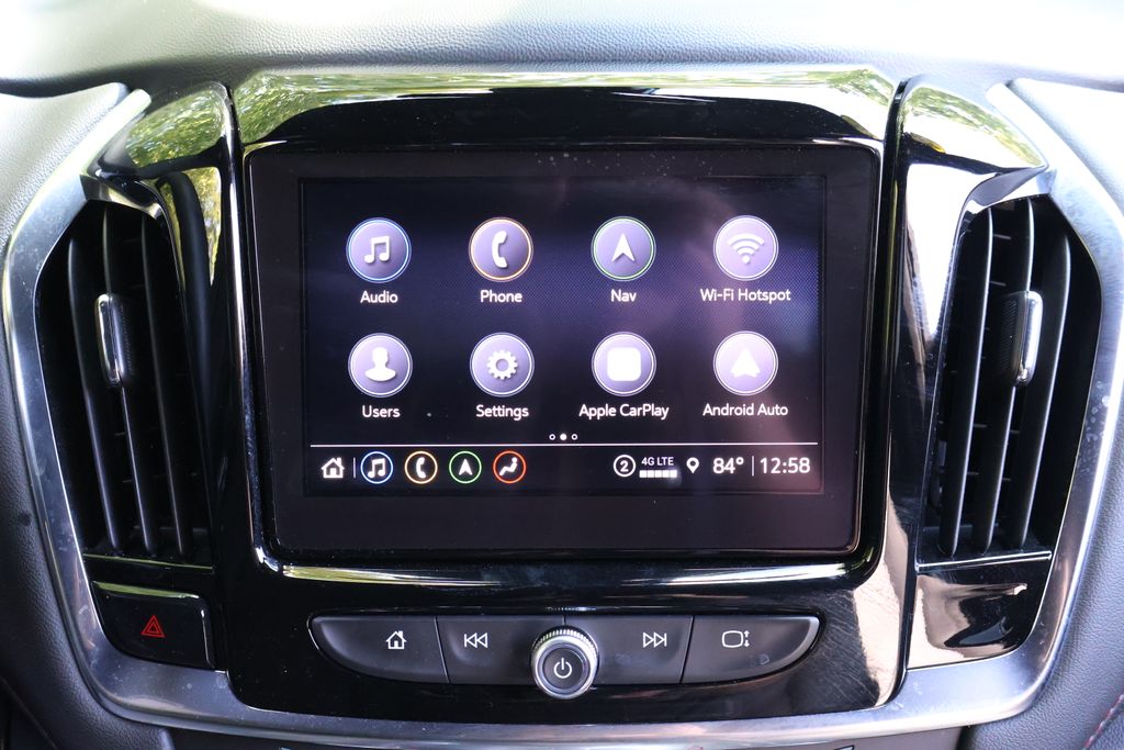 Thumbnail: 2023 Chevrolet Traverse - 17