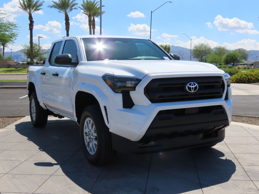 2025 Toyota Tacoma SR 3