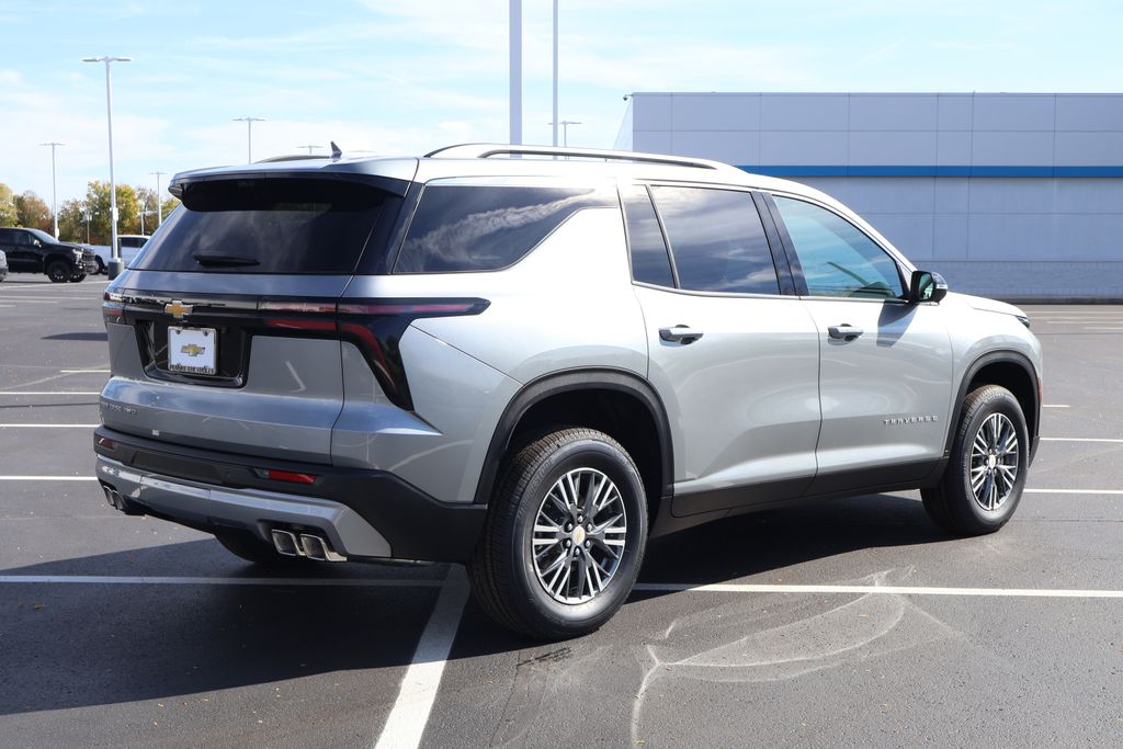 Thumbnail: 2026 Chevrolet Traverse - 8