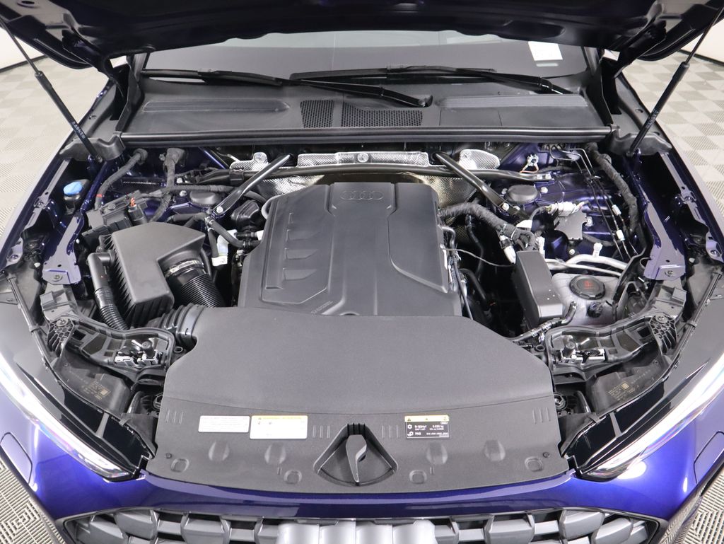 Thumbnail: 2025 Audi Q5 - 31