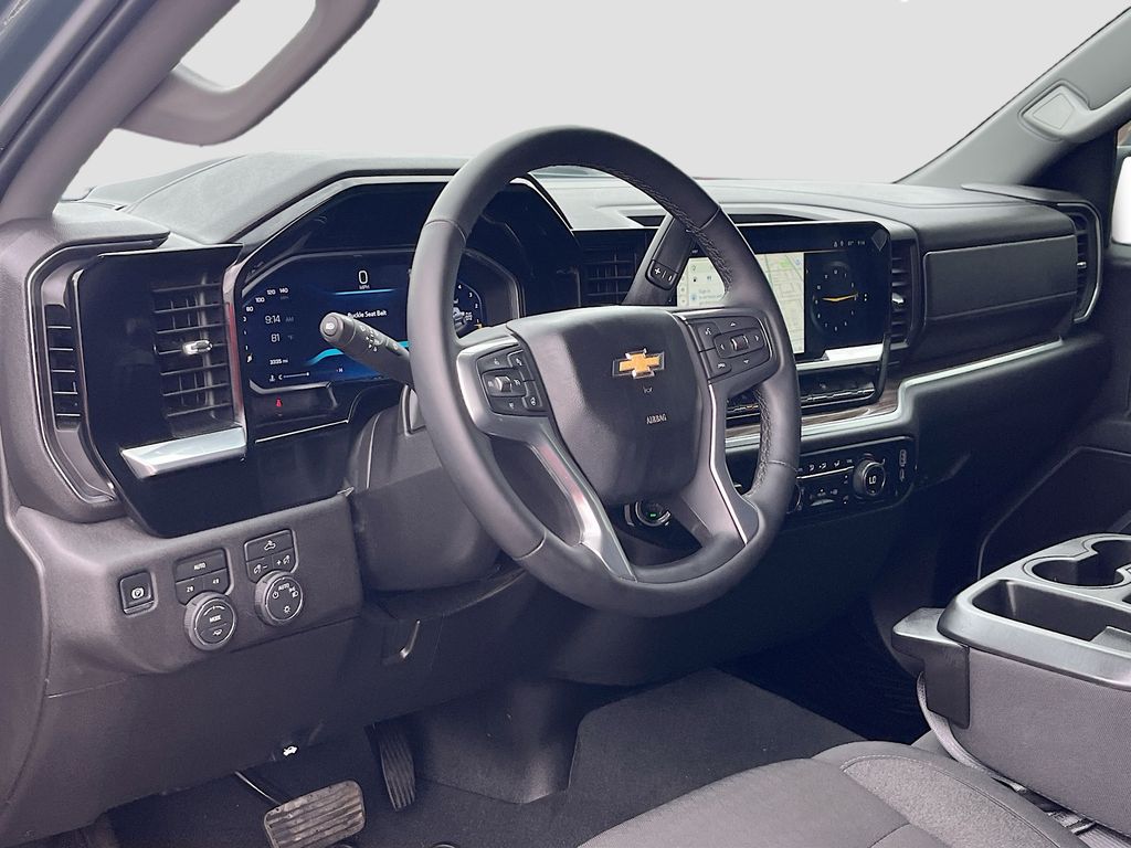 Used 2026 Gray Chevrolet LT image 9