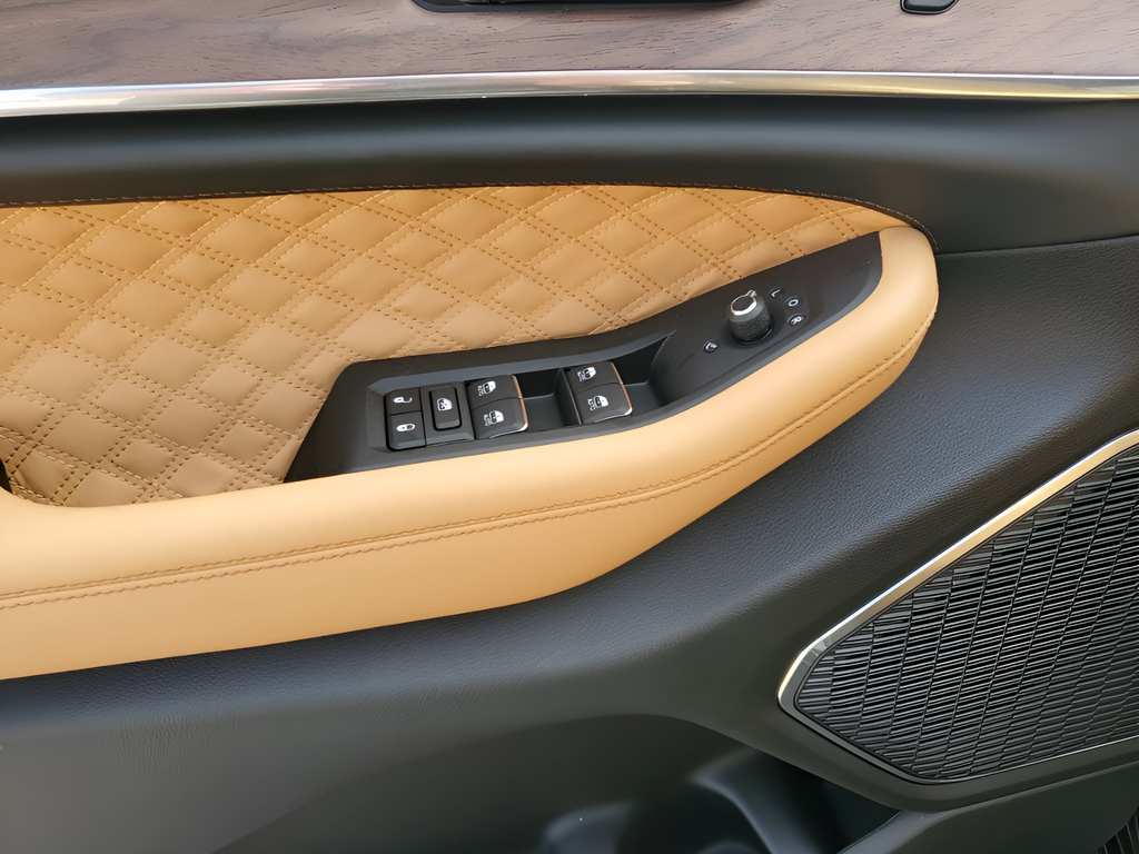 New Car 2025 Jeep Grand Cherokee L  Summit For Sale Under $70,000 In Austin, Texas