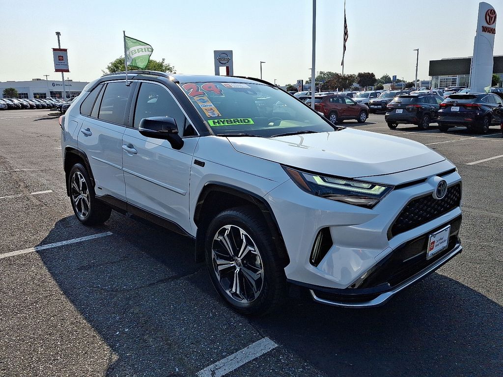 Thumbnail: 2024 Toyota RAV4 - 3