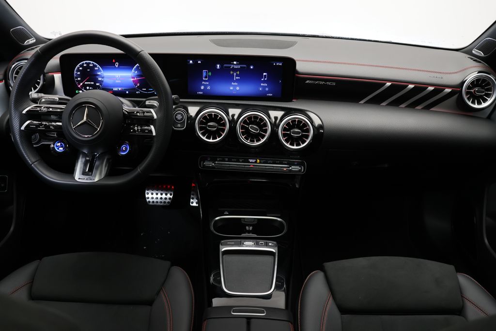 Thumbnail: 2025 Mercedes-Benz CLA - 19