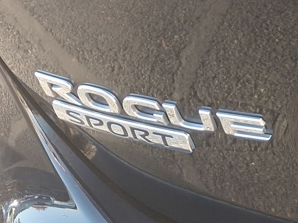 2021 Nissan Rogue Sport SL 30