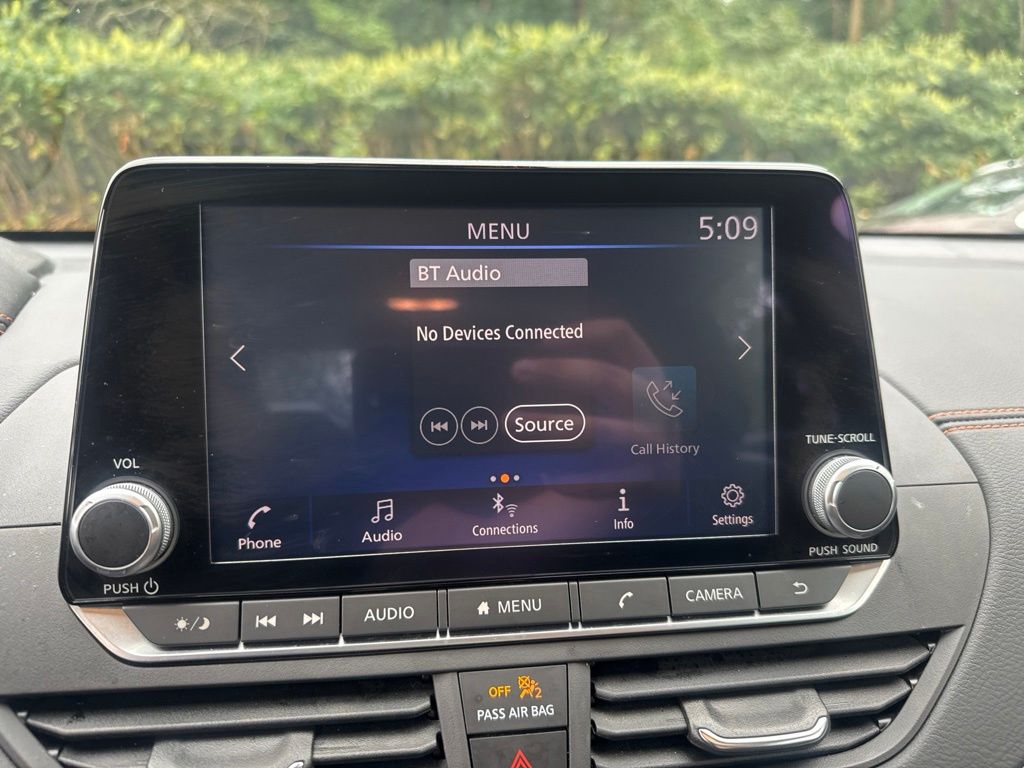 2022 Nissan Altima 2.0 SR Gray at Bob Ruth Ford