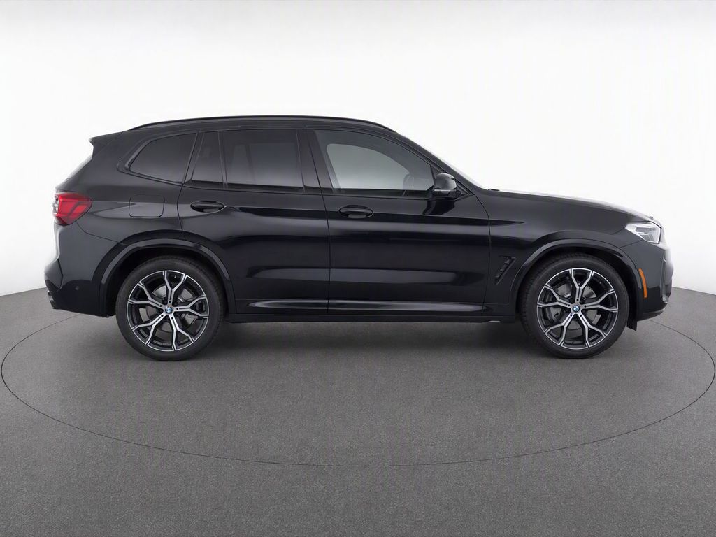 Thumbnail: 2021 BMW X5 - 2