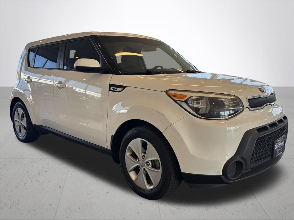 2016 Kia Soul Base
