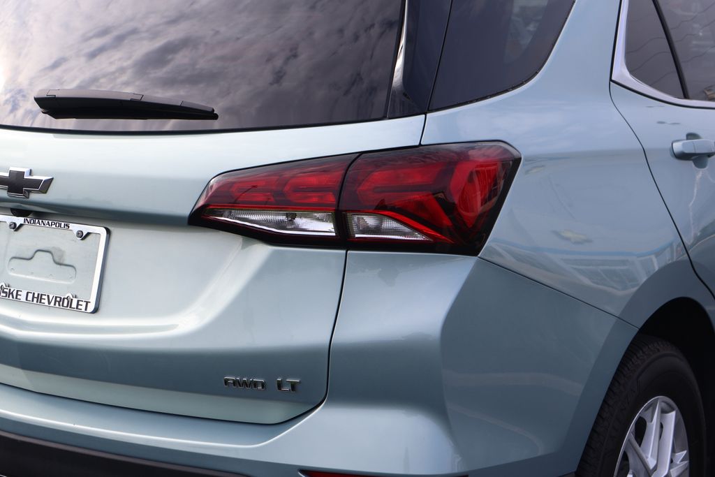 2022 Chevrolet Equinox LT 9