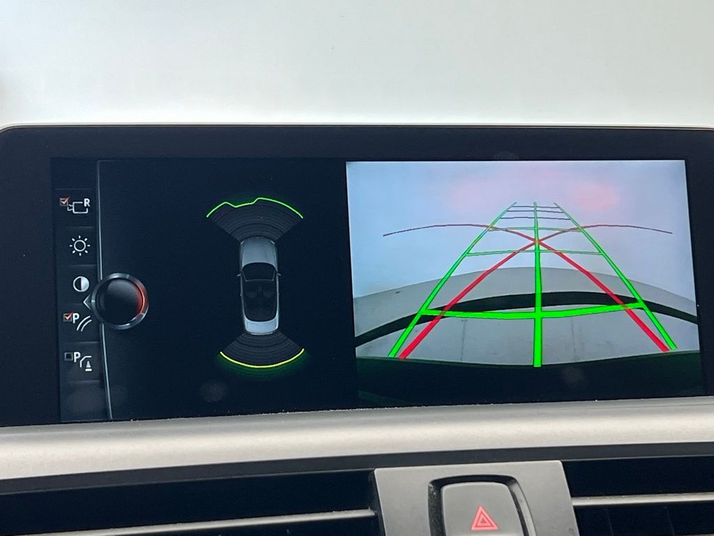 2017 BMW 2 Series 230i xDrive 19