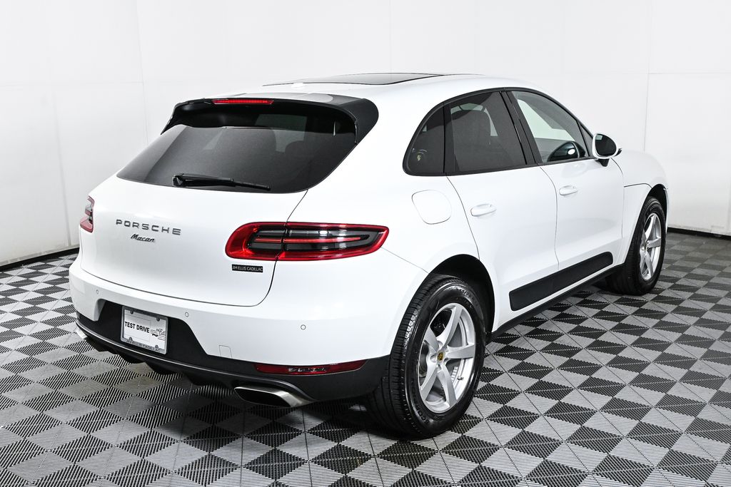 2018 Porsche Macan  6