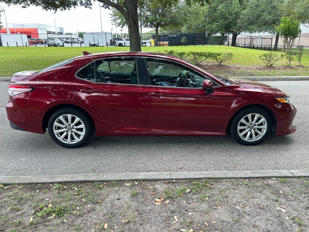 2020 Toyota Camry LE 6