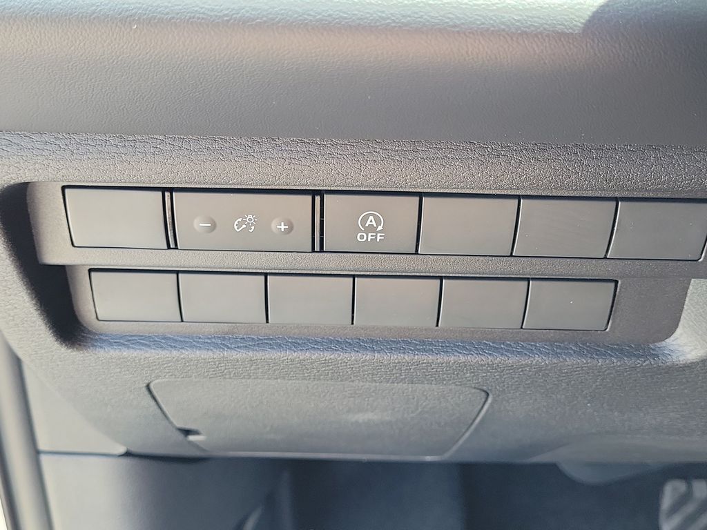 2026 Mitsubishi Outlander ES - Photo 25