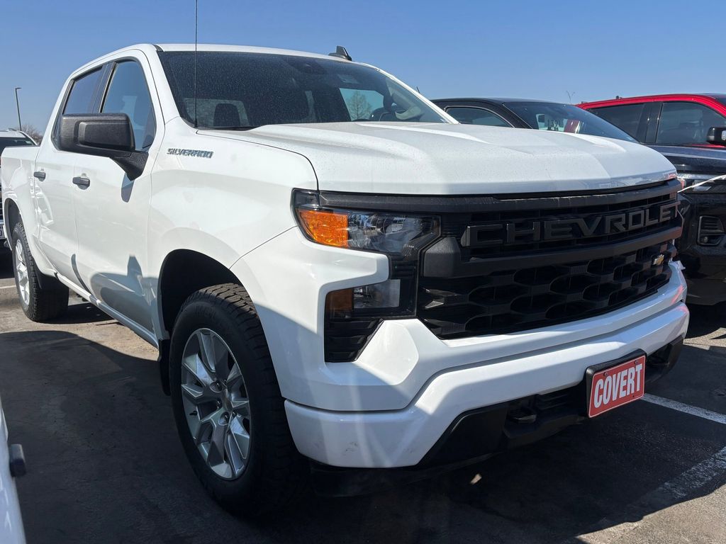 Used Car 2024 Chevrolet Silverado 1500  Custom For Sale Under $35,000 In Austin, Texas