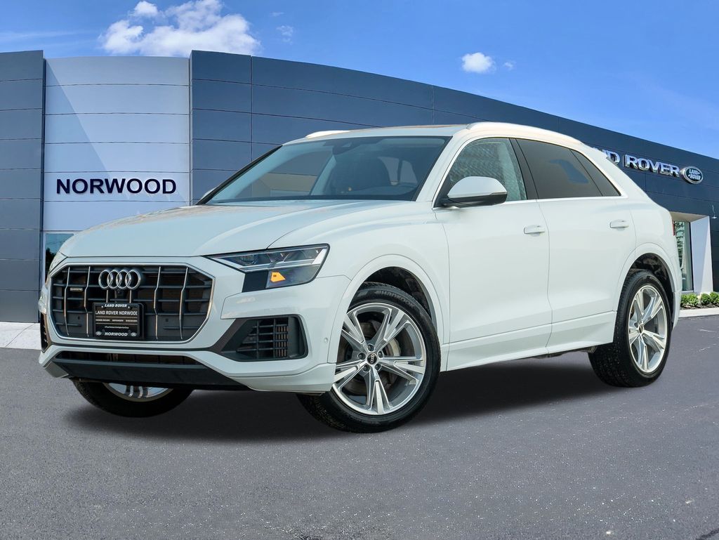 2022 Audi Q8 quattro Premium 55 TFSI