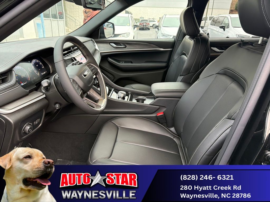 new 2025 Jeep Grand Cherokee L car, priced at $48,324