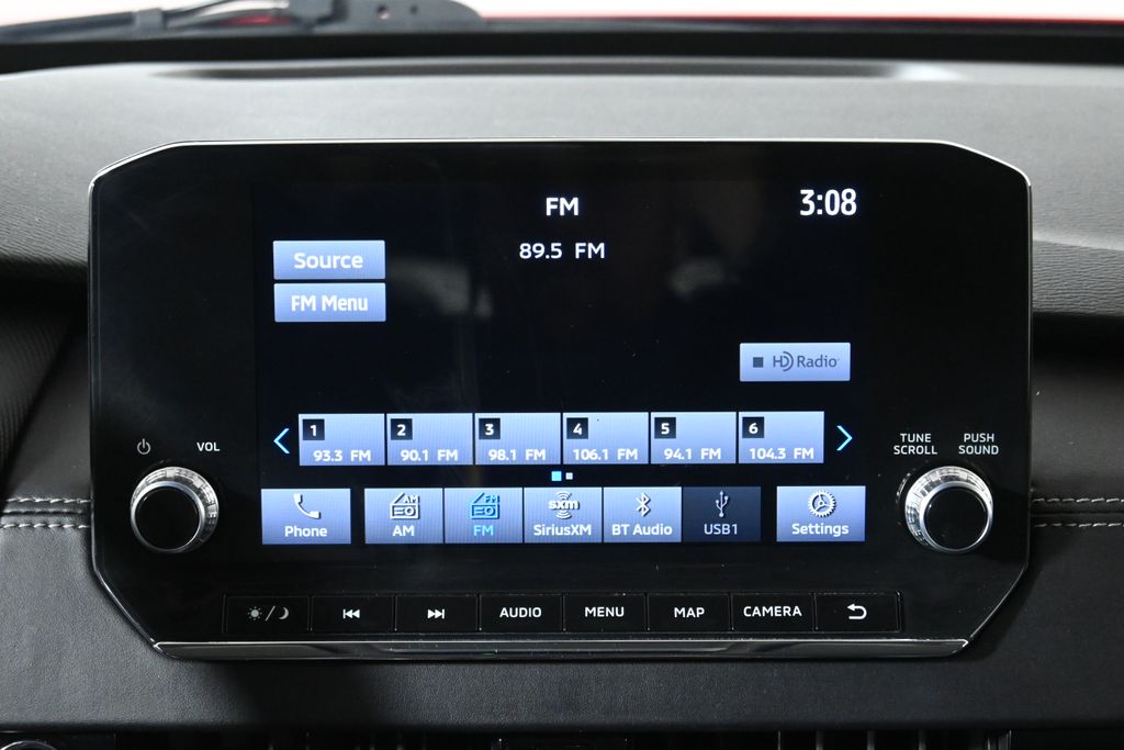 Thumbnail: 2022 Mitsubishi Outlander - 21