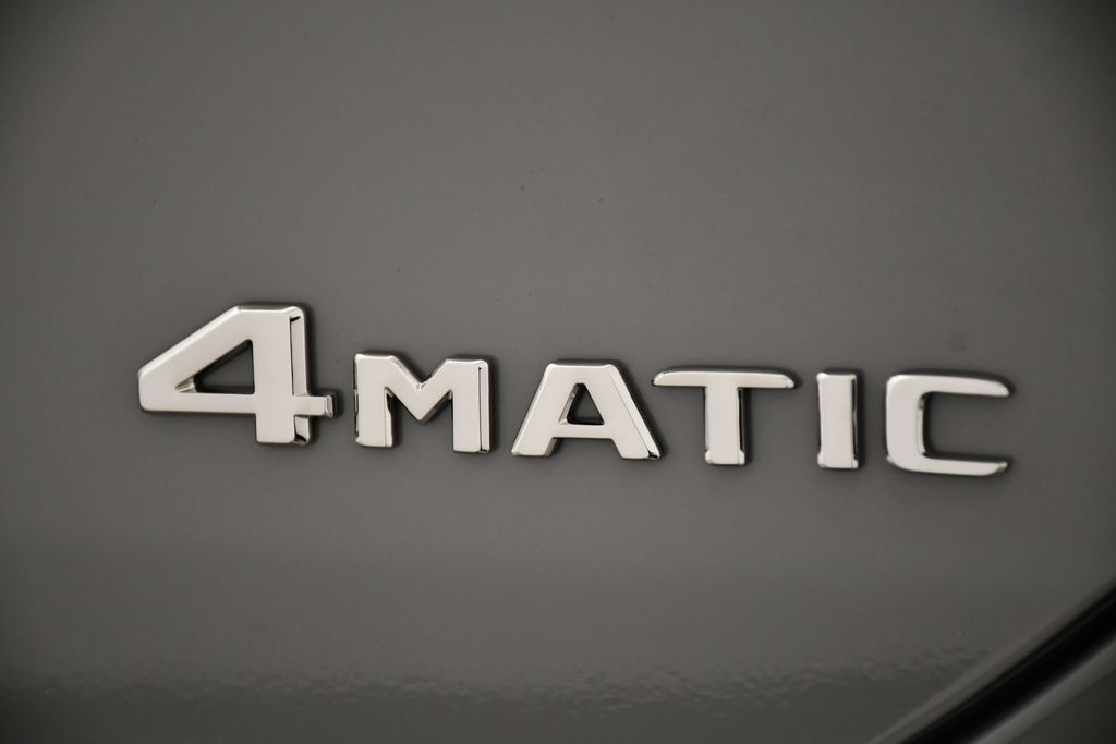 Thumbnail: 2026 Mercedes-Benz GLE - 10