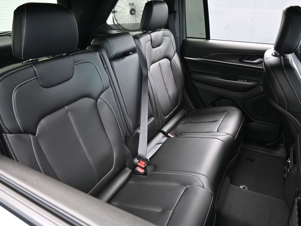 New 2025 Bright White Clearcoat Jeep Limited image 38