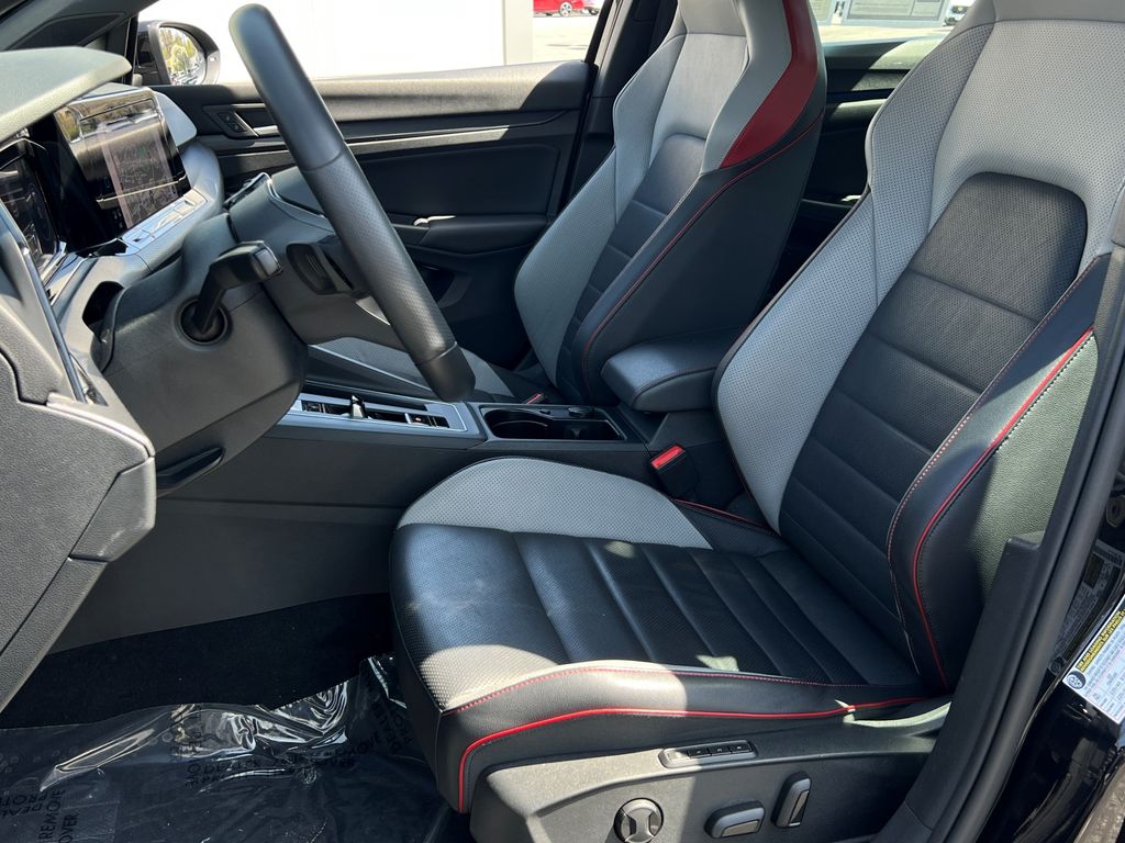 2022 Volkswagen Golf GTI 2.0T SE