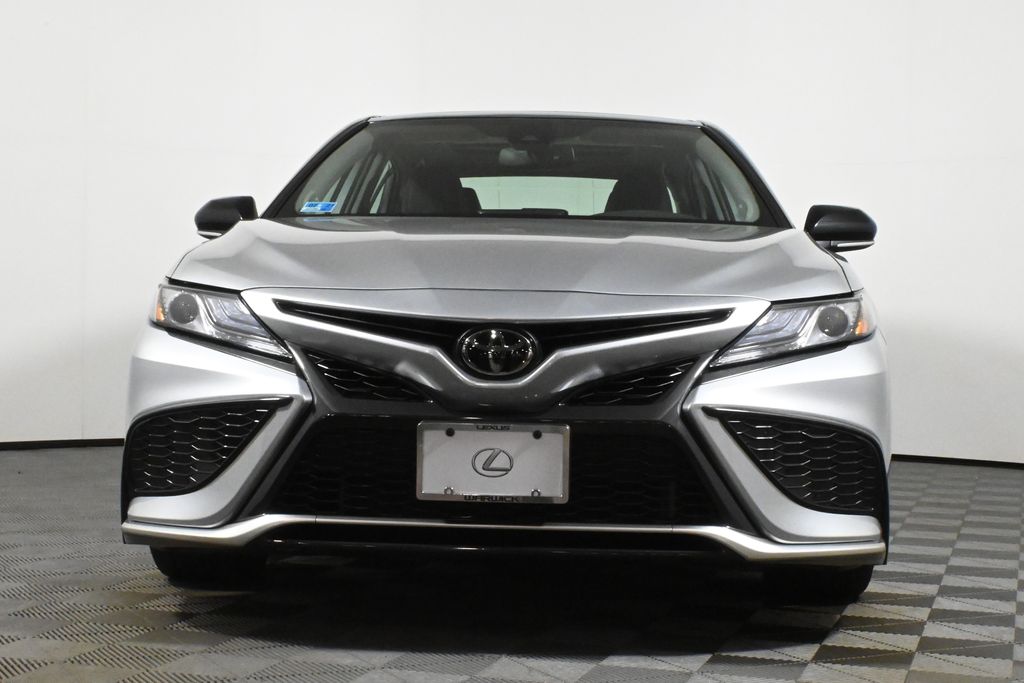 Thumbnail: 2023 Toyota Camry - 11