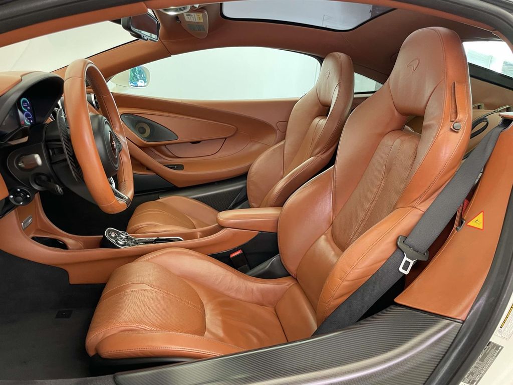 2017 McLaren 570GT Base - 4