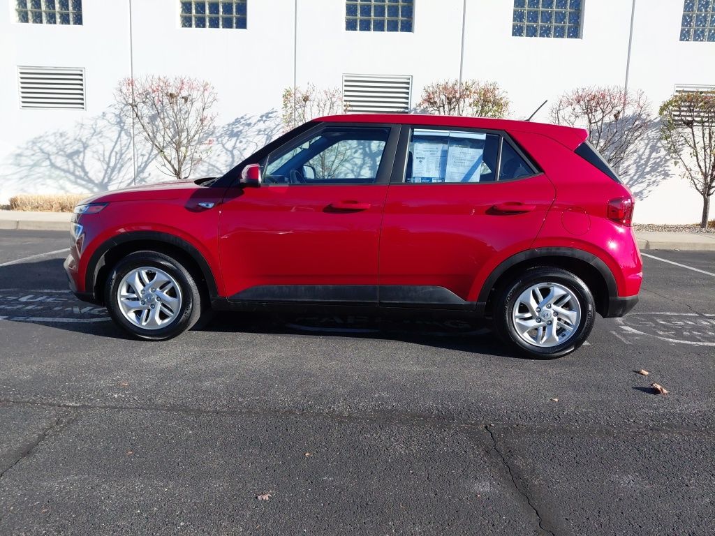 Thumbnail: 2023 Hyundai Venue - 5