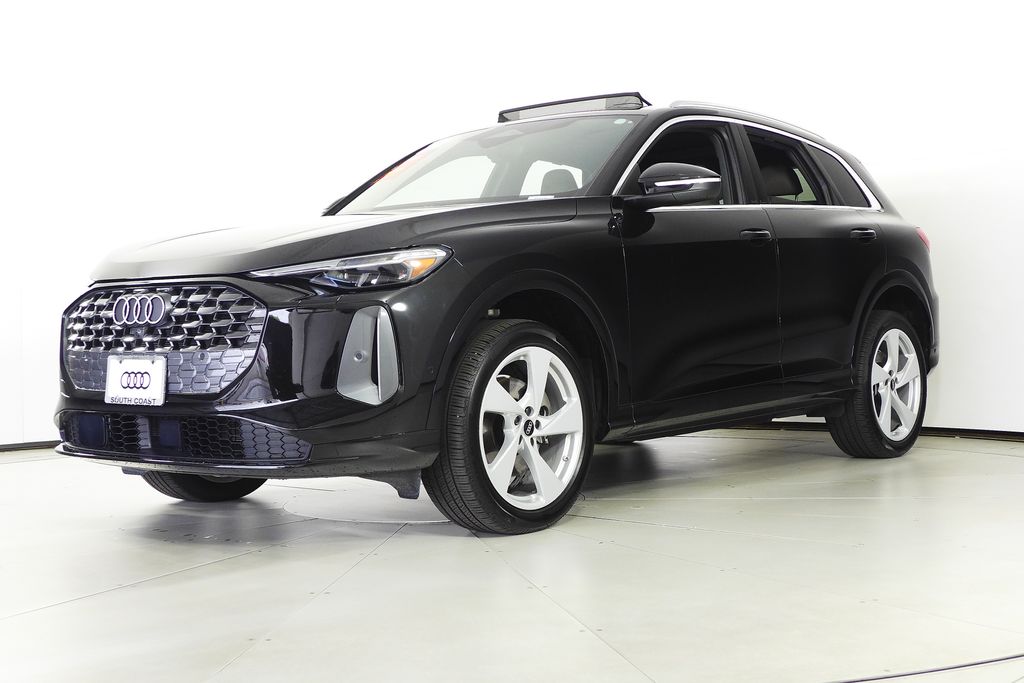 Thumbnail: 2025 Audi Q5 - 2