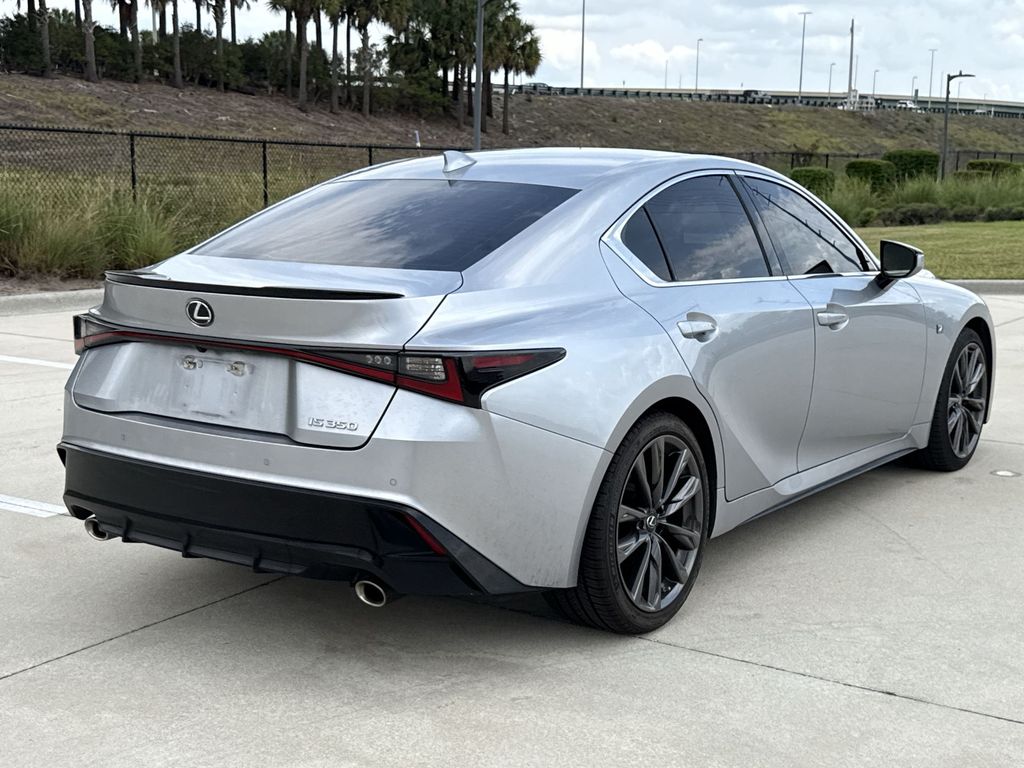 Thumbnail: 2022 Lexus IS - 11