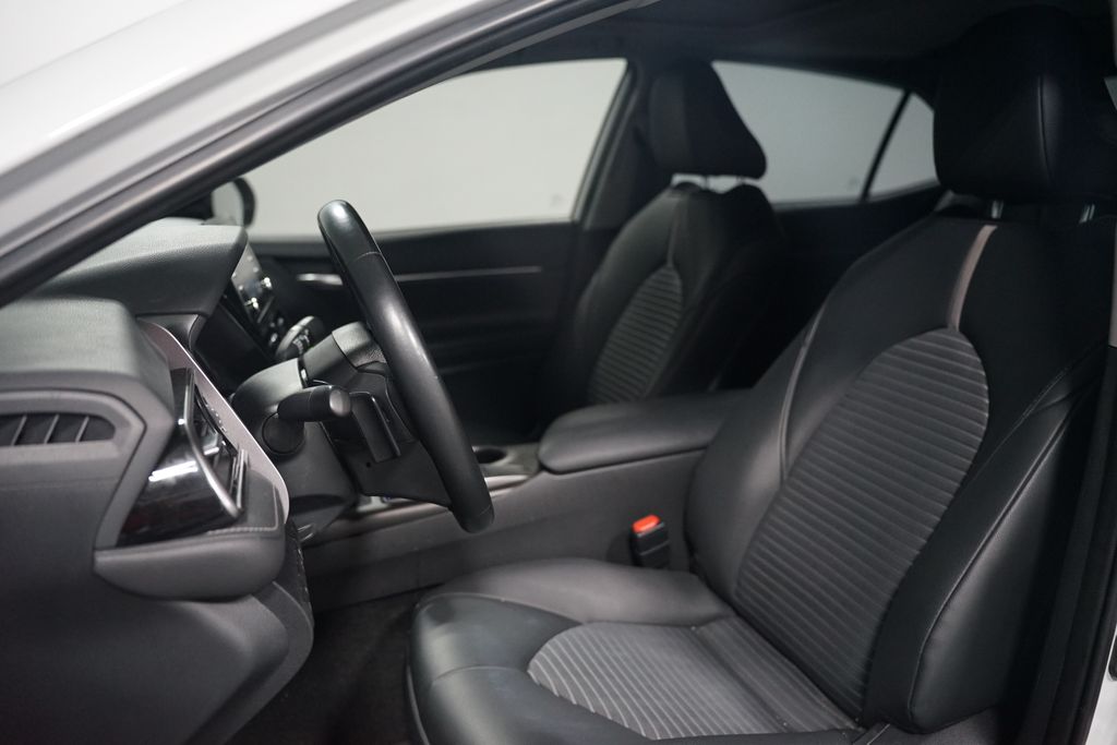 Thumbnail: 2024 Toyota Camry - 7