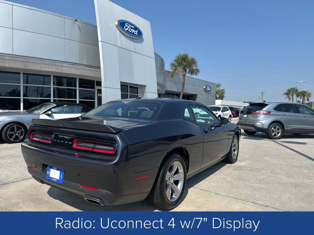 2018 Dodge Challenger SXT