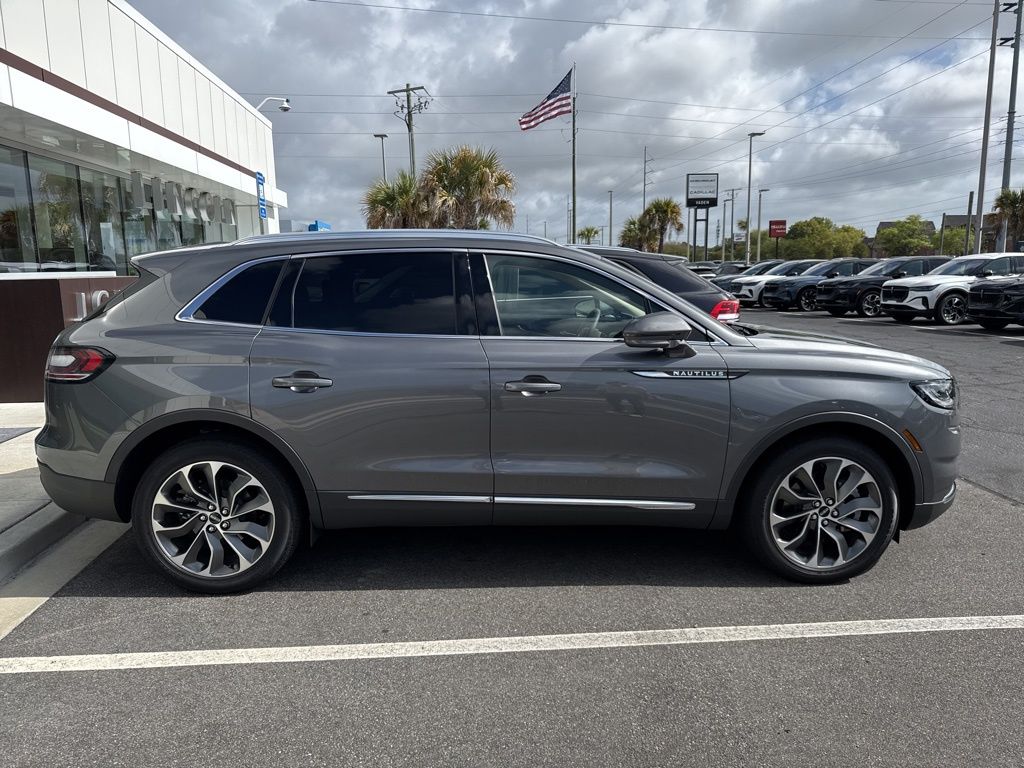 2023 Lincoln Nautilus Reserve